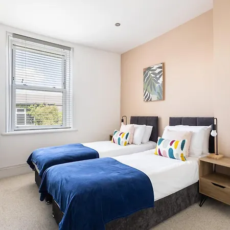 Host & - Grove Road Vakantiehuis *