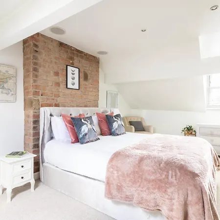 Host & - Grove Road * Harrogate