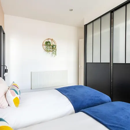 Host & - Grove Road * Harrogate
