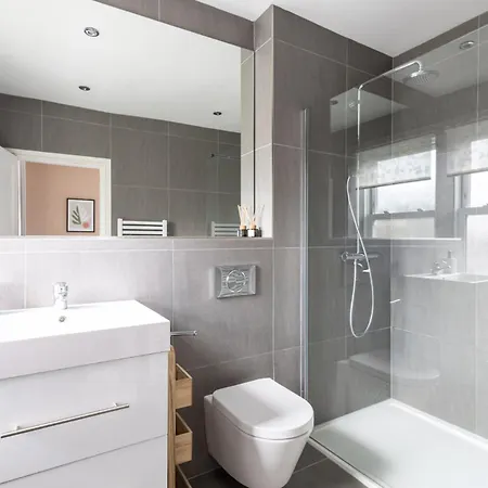 Host & - Grove Road * Harrogate